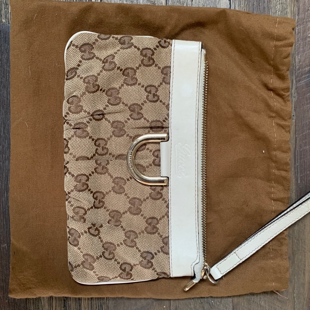 Vintage Gucci Wristlet